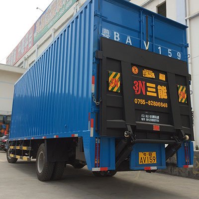 貨車尾板升降平臺(tái)，提升運(yùn)輸效率的關(guān)鍵利器